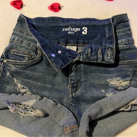 Refuge Women's Dark Blue Ripped Jeans - Picture 1 of 3